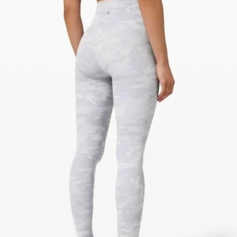 Camo high rise wunder under legging